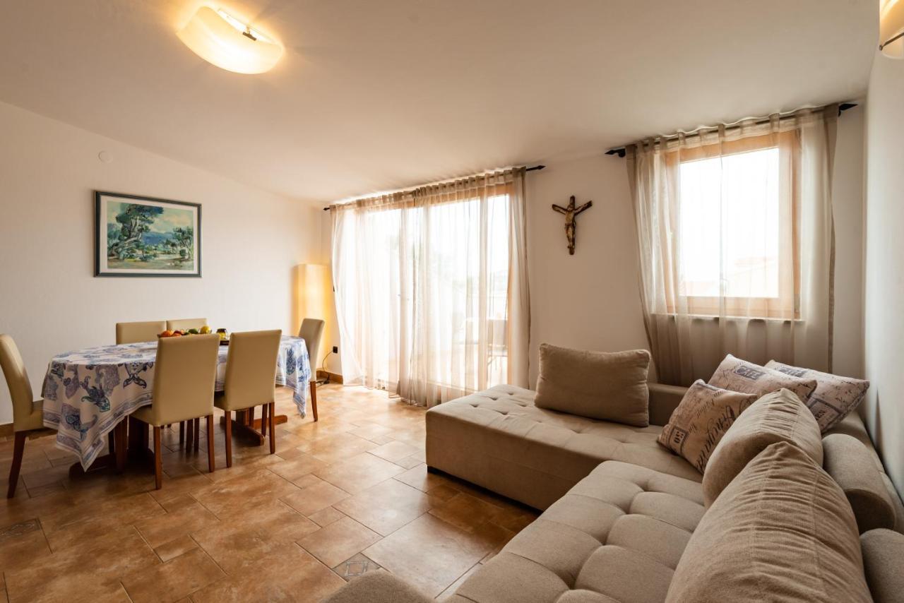 Apartments Smiljanic Tribalj Exterior foto
