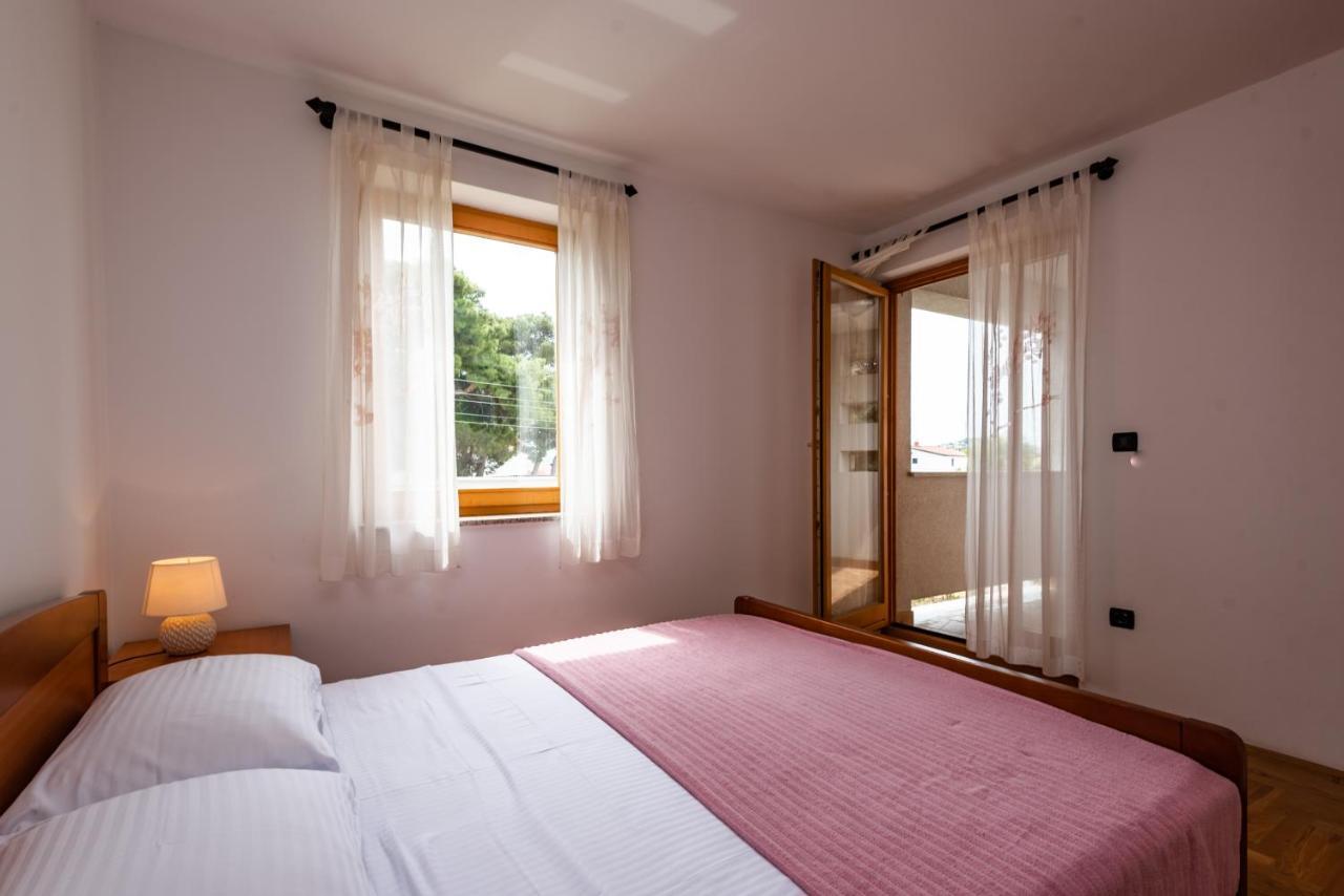Apartments Smiljanic Tribalj Exterior foto