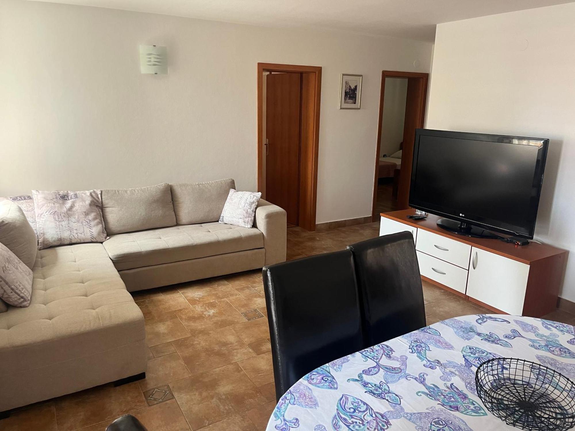 Apartments Smiljanic Tribalj Exterior foto
