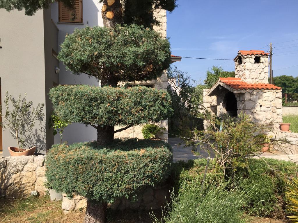 Apartments Smiljanic Tribalj Exterior foto